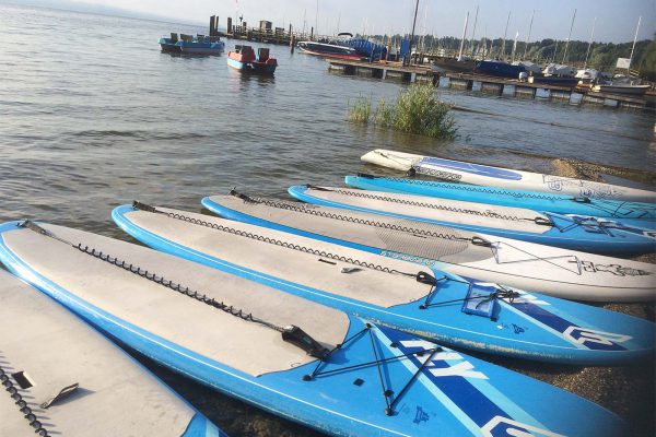 © SUP Yoga, Sonja Braun | Steinlechner Bootswerft, Utting am Ammersee